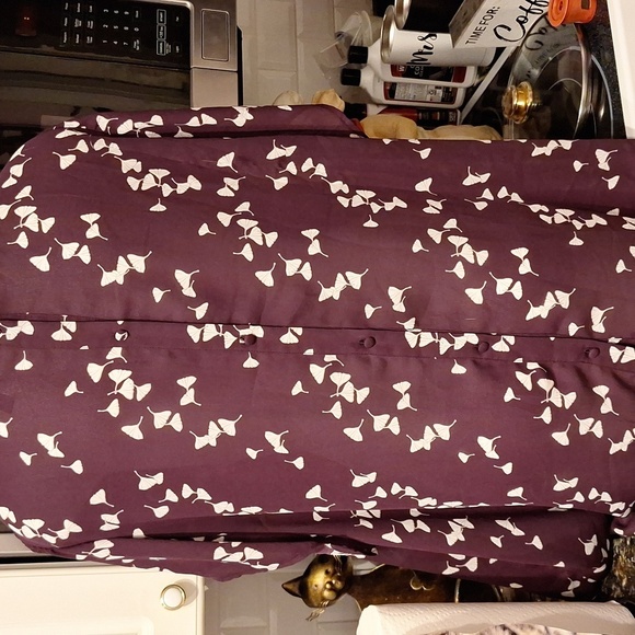 l Women's Purple Top with White Pattern Size 5X - Picture 3 of 5